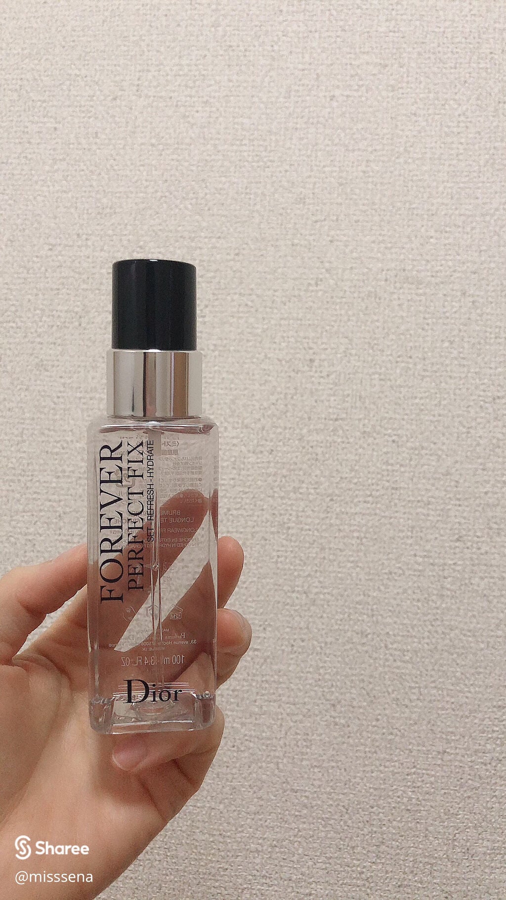 ディオールスキン フォーエヴァー メイクアップ フィックス ミスト/Dior/化粧下地を使ったクチコミ(3枚目)