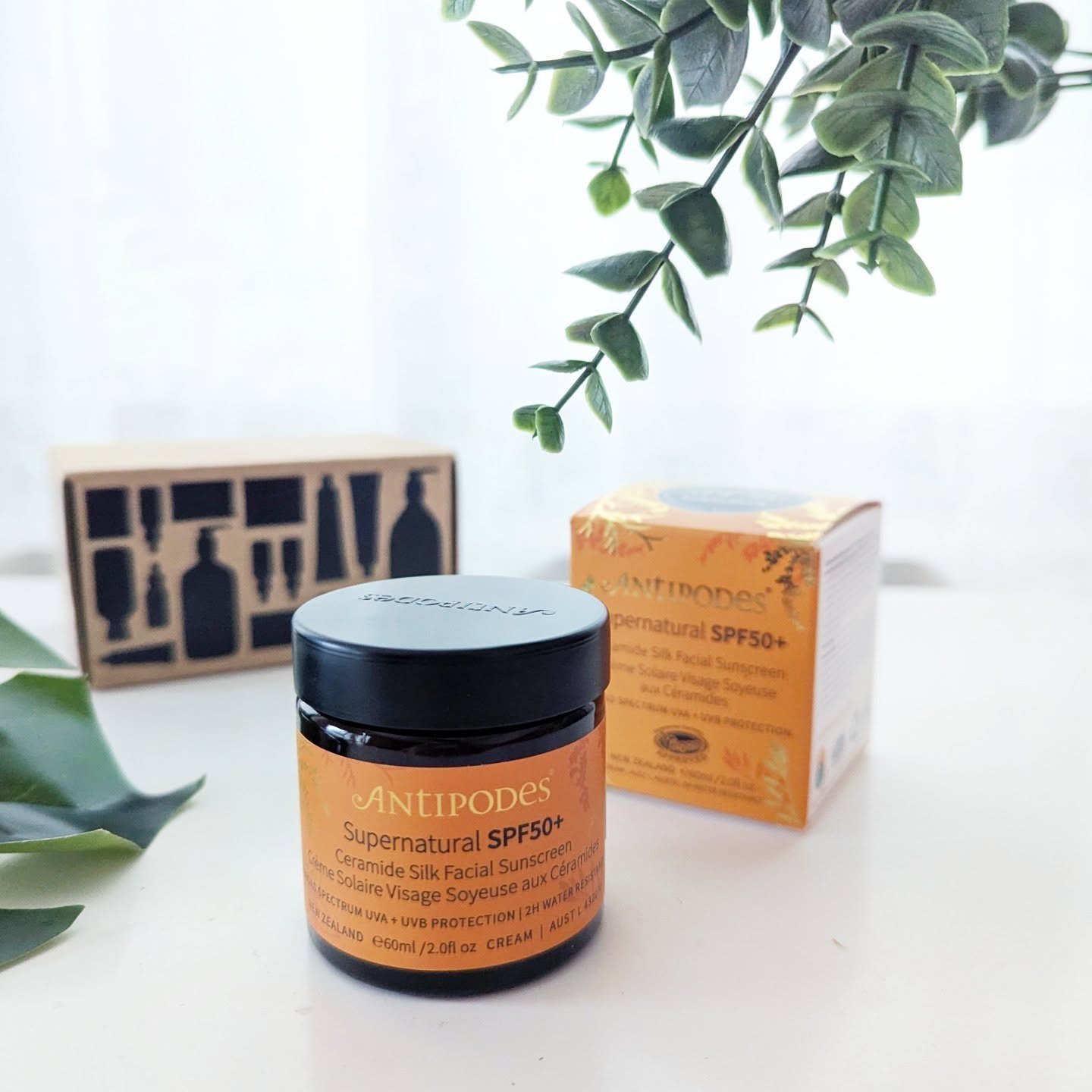 アンティポディース スーパーナチュラル SPF50＋ フェイシャル サンスクリーン/Antipodes/日焼け止めクリームを使ったクチコミ（2枚目）