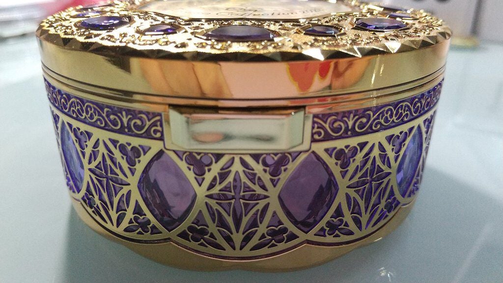 フェースアップパウダー 2022/ミラノコレクション/プレストパウダーを使ったクチコミ(3枚目)