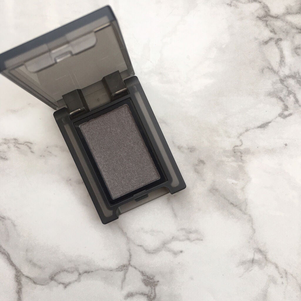 セルヴォーク ヴォランタリー アイズ/Celvoke/単色アイシャドウを使ったクチコミ(1枚目)