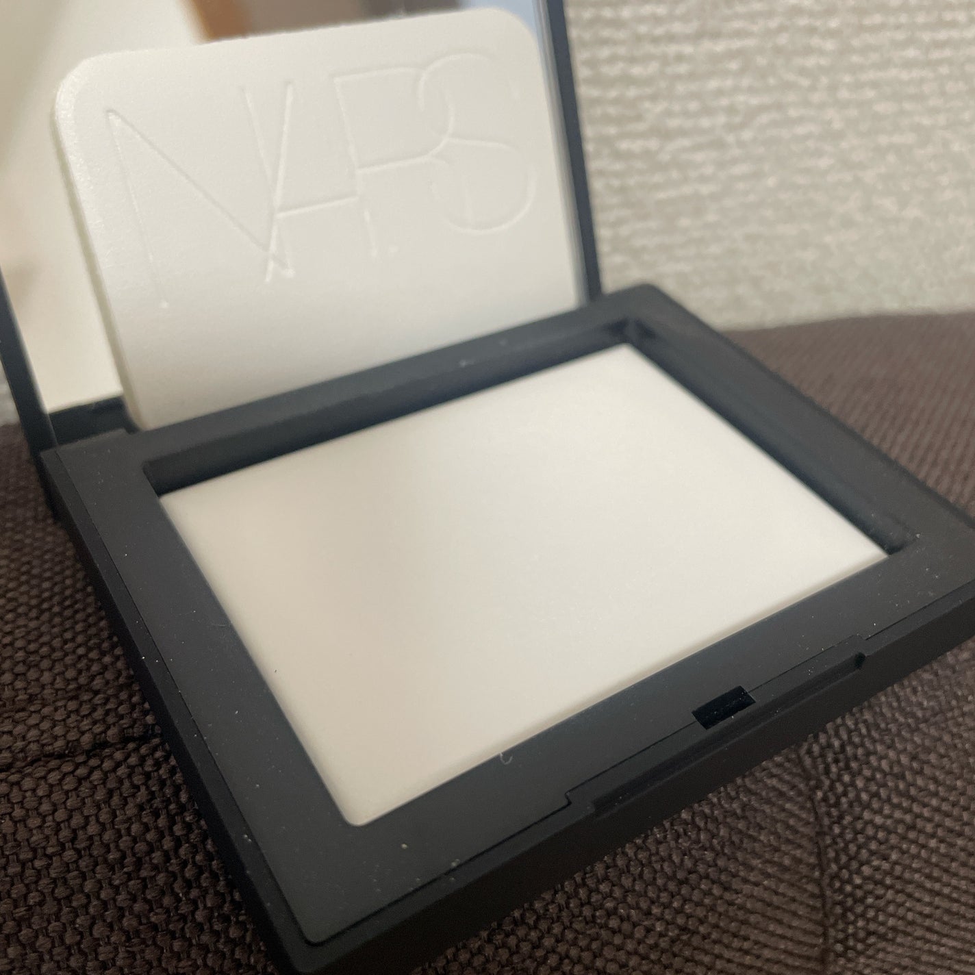 ライトリフレクティングセッティングパウダー プレスト N/NARS/プレストパウダーを使ったクチコミ(2枚目)