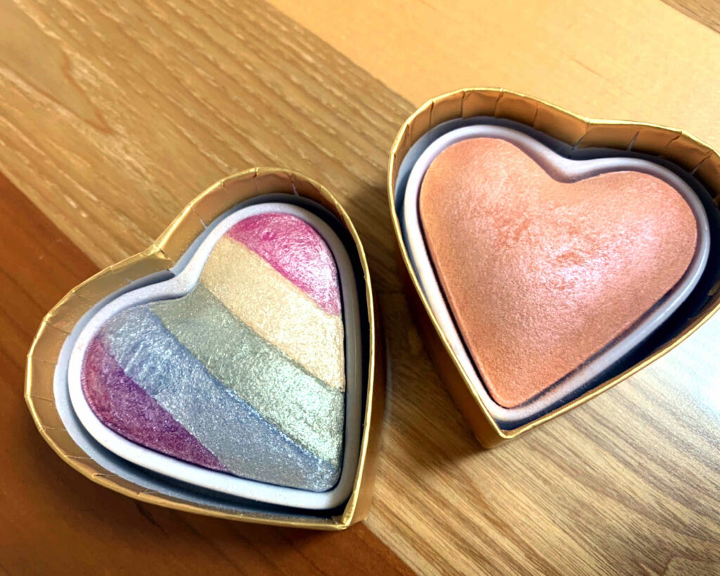 ハートハイライター ユニコーンハート/MAKEUP REVOLUTION/パウダーハイライトを使ったクチコミ（1枚目）