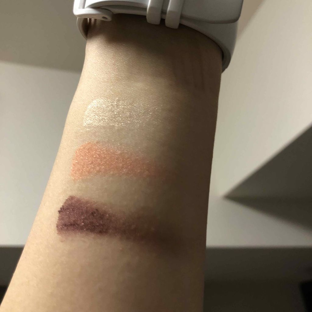 トーンアップアイシャドウ/CEZANNE/アイシャドウパレットを使ったクチコミ（2枚目）