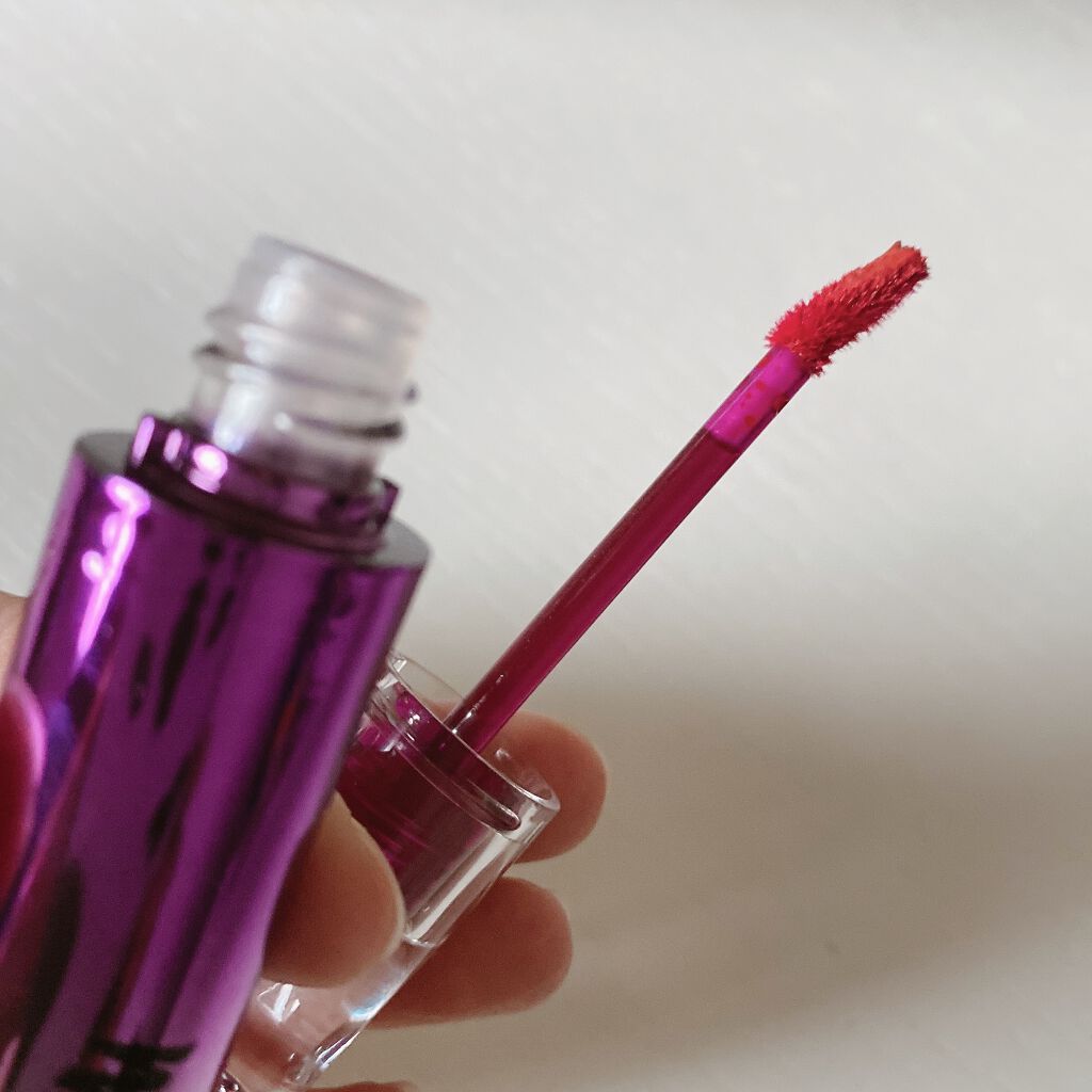 オーロラ デュイ ティント/MERZY/リップティントを使ったクチコミ（2枚目）