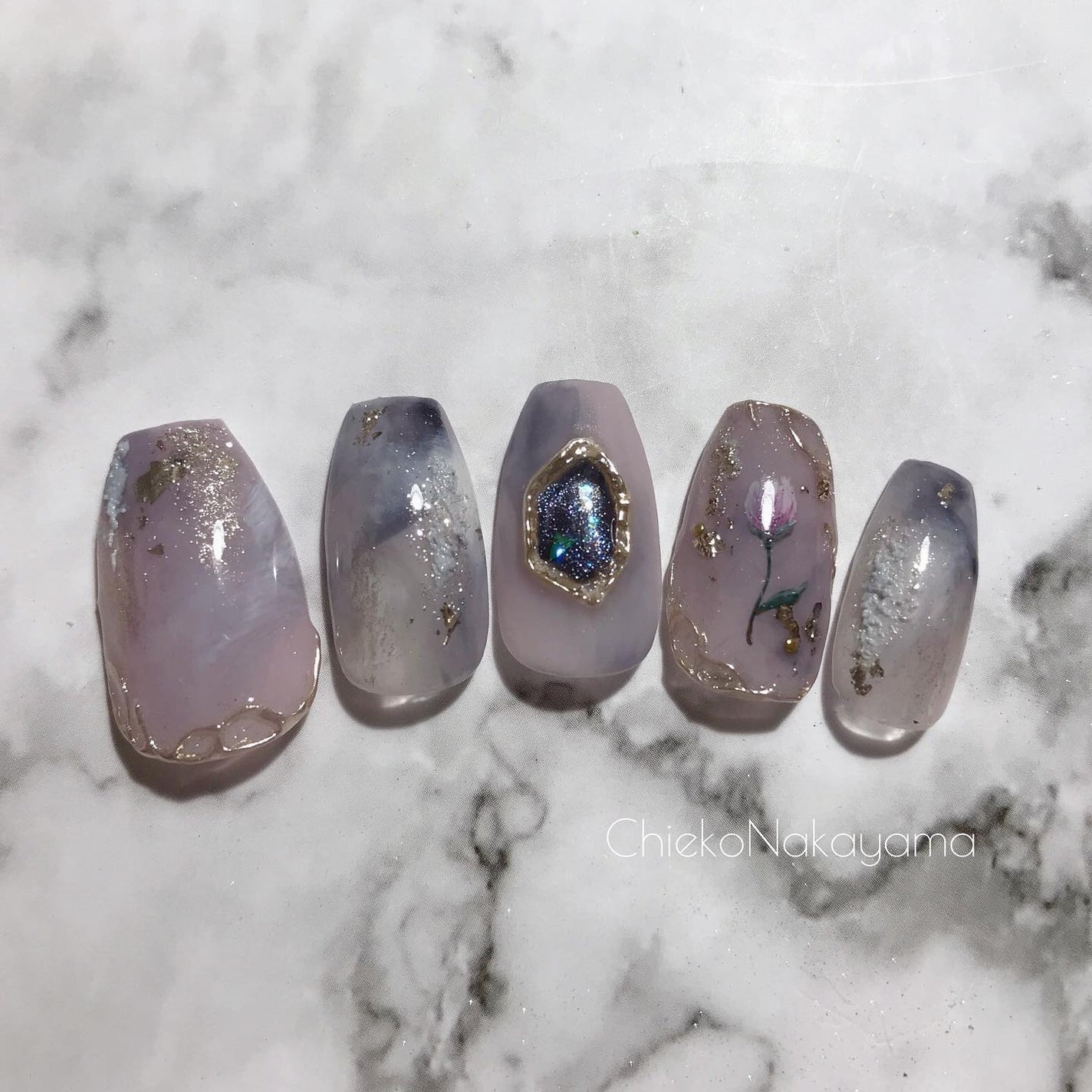 なかやまちえこ on LIPS 「antiquenuance🌷⠀⠀10/2911:00-tric..」(4枚目)