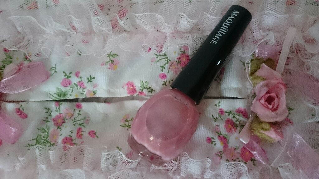 グロッシーネールカラー/マキアージュ/マニキュアを使ったクチコミ(1枚目)