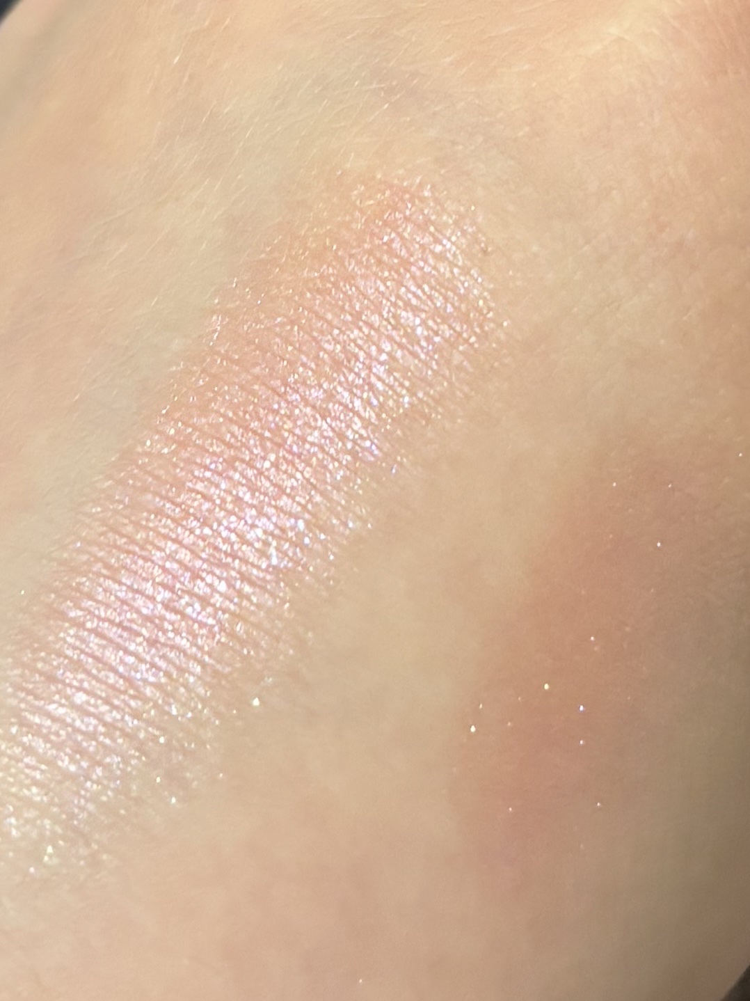 ニベア ニベア クレンジングオイル ビューティースキンのクチコミ「♡キャンメイク アイシャドウベースRB ラディアントブルー
♡ニベアニベア クレンジングオイル.....」（2枚目）