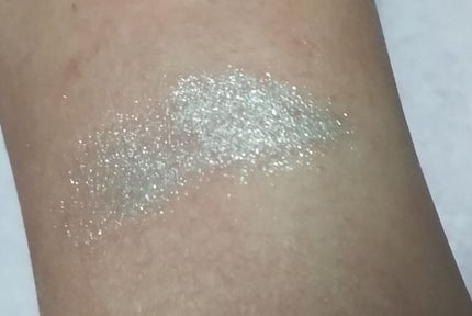 シャイニーシャドウ N/excel/単色アイシャドウを使ったクチコミ(3枚目)