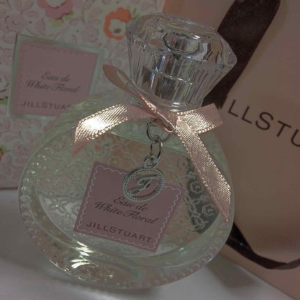 ジルスチュアート リラックス オード ホワイトフローラル/JILL STUART/香水(レディース)を使ったクチコミ(1枚目)