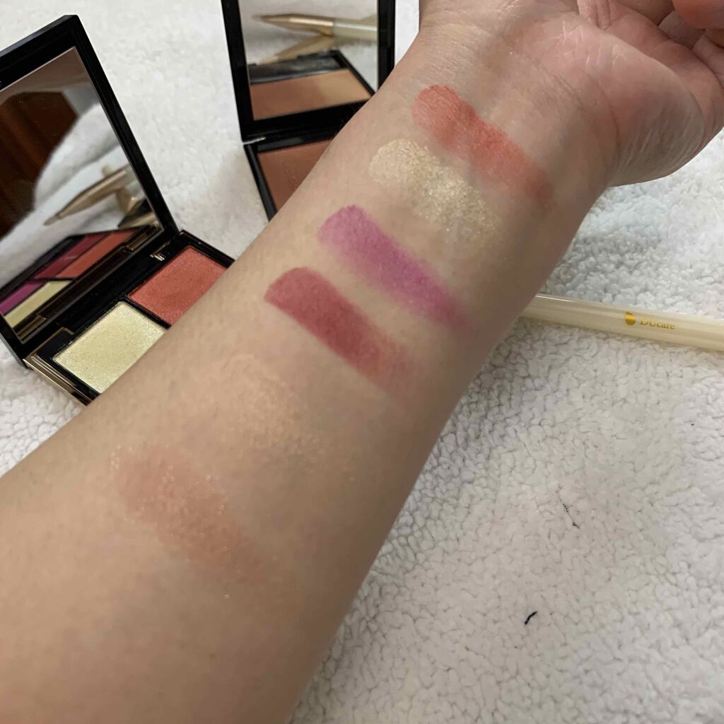 デザイニング カラー アイズ(公式ONLINE限定)/SUQQU/アイシャドウパレットを使ったクチコミ（2枚目）