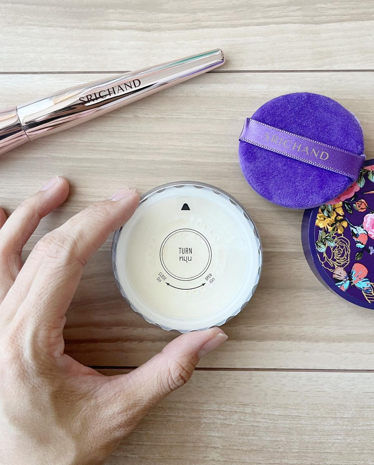 トランスルーセントパウダー/SRICHAND/ルースパウダーを使ったクチコミ（3枚目）