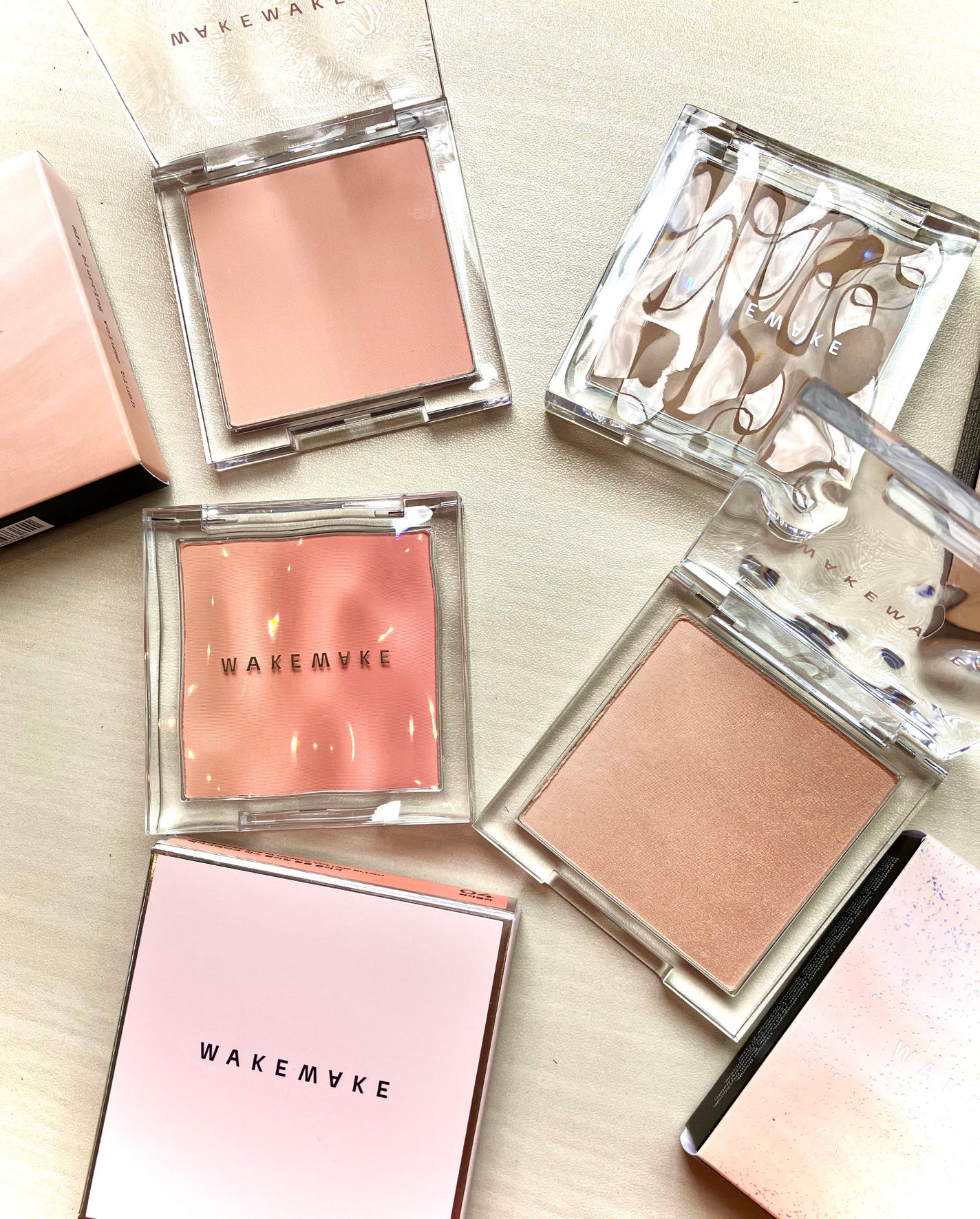 ミックスブラーリングボリュームハイライター/wakemake/パウダーハイライトを使ったクチコミ(1枚目)