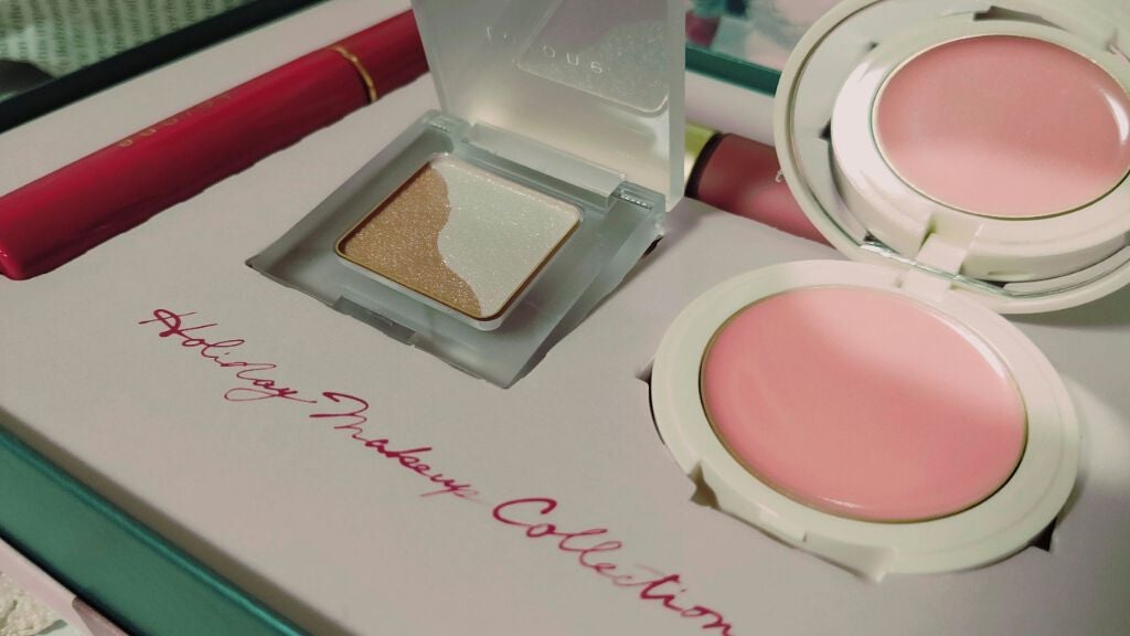 トーン ホリデー メイクアップ コレクション 2020/to/one/メイクアップキットを使ったクチコミ(2枚目)