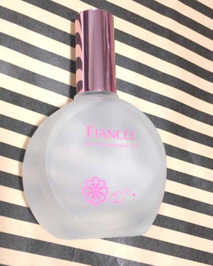 パルファンドトワレ ピュアシャンプーの香り/フィアンセ/香水(レディース)を使ったクチコミ(1枚目)