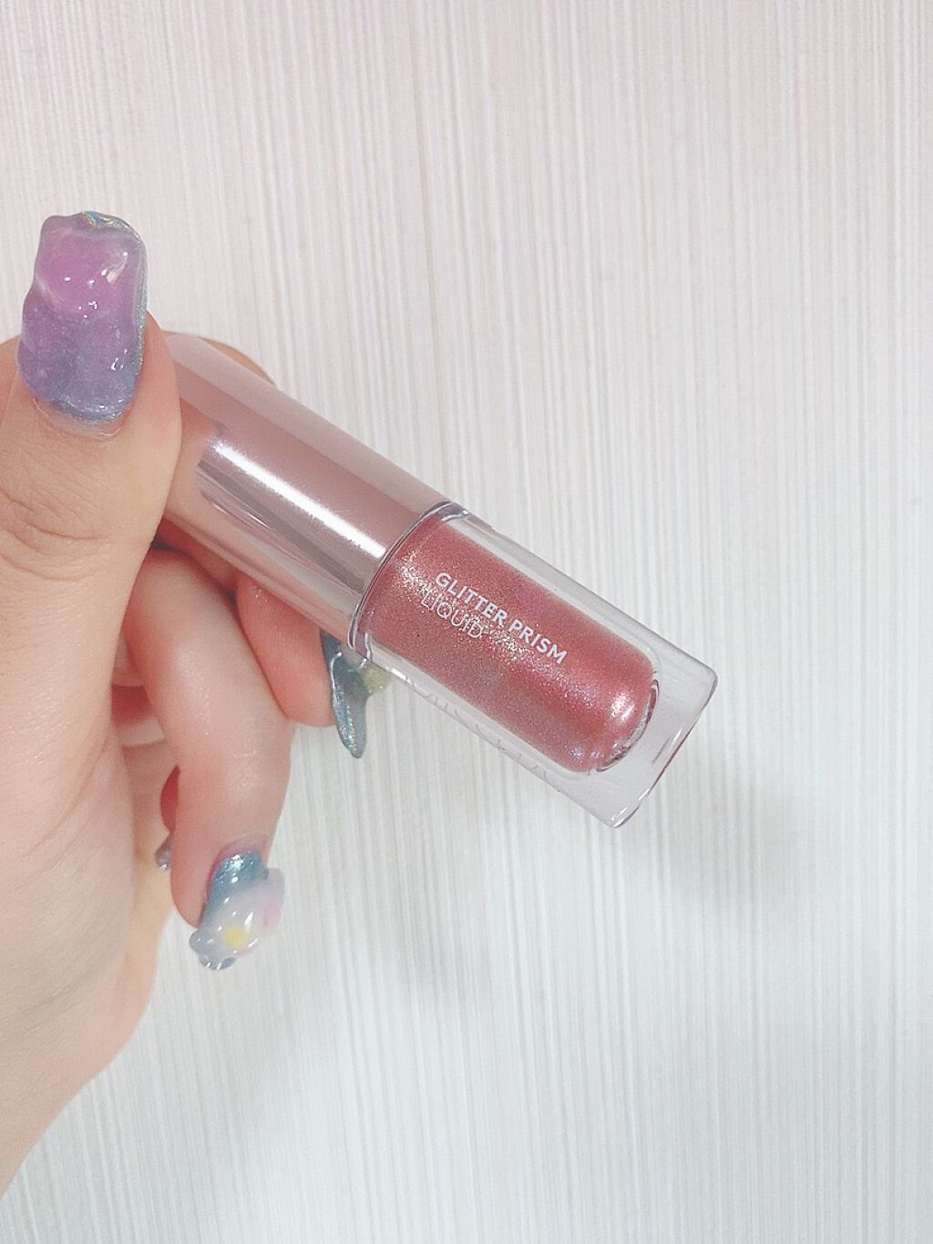 グリッタープリズム リキッド No.4 ETERNAL ROSE SHINE/MISSHA/グリッターを使ったクチコミ（2枚目）