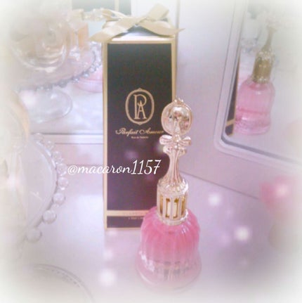 パルフェタムール オードトワレ クラッシックローズのクチコミ「「パルフェタムール」
”完全なる愛”という名の香水です💓
見た目がツボ過ぎて、
以前、3種買.....」(1枚目)