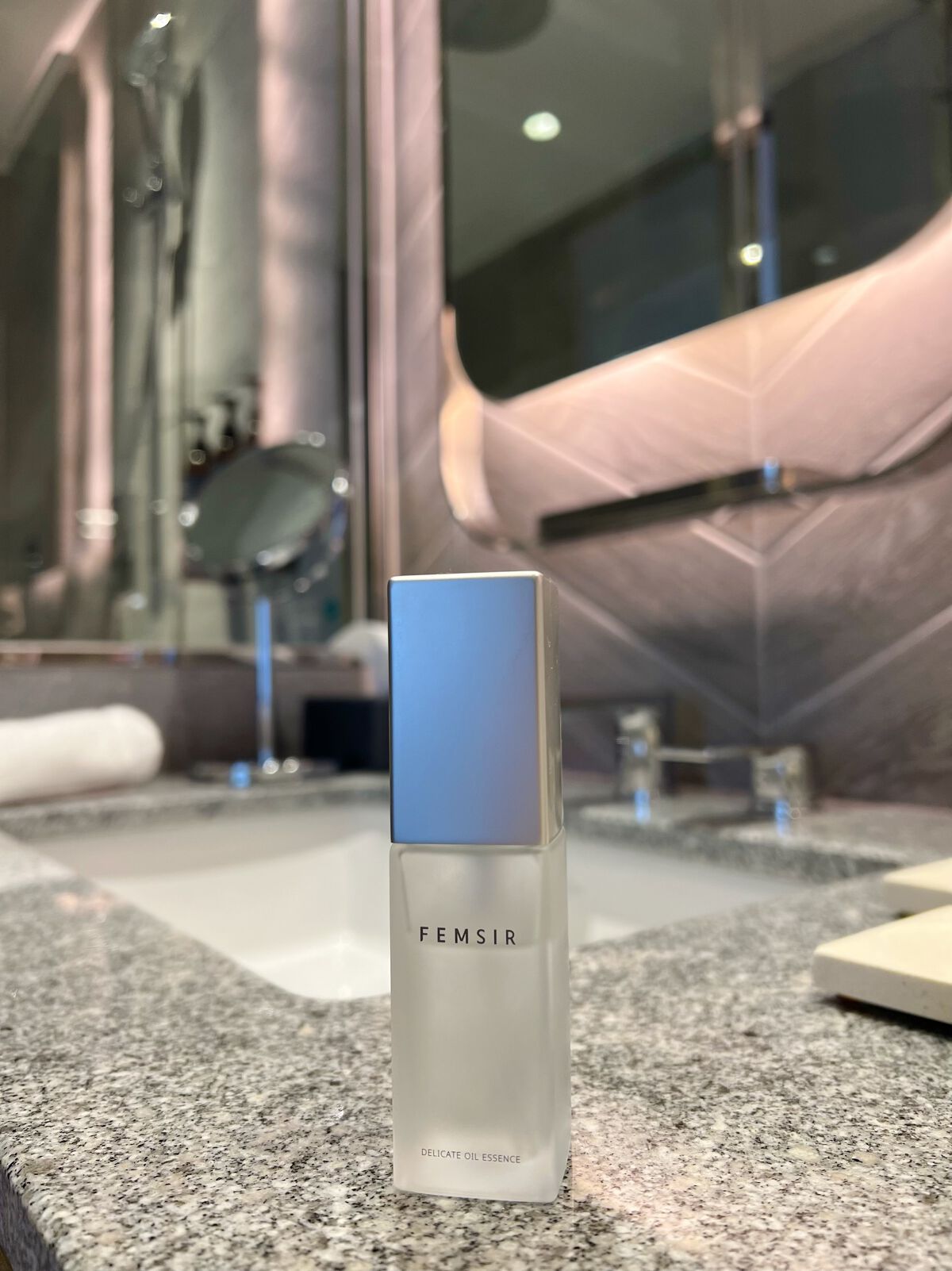 デリケートオイルエッセンス/FEMSIR/ボディオイルを使ったクチコミ(2枚目)