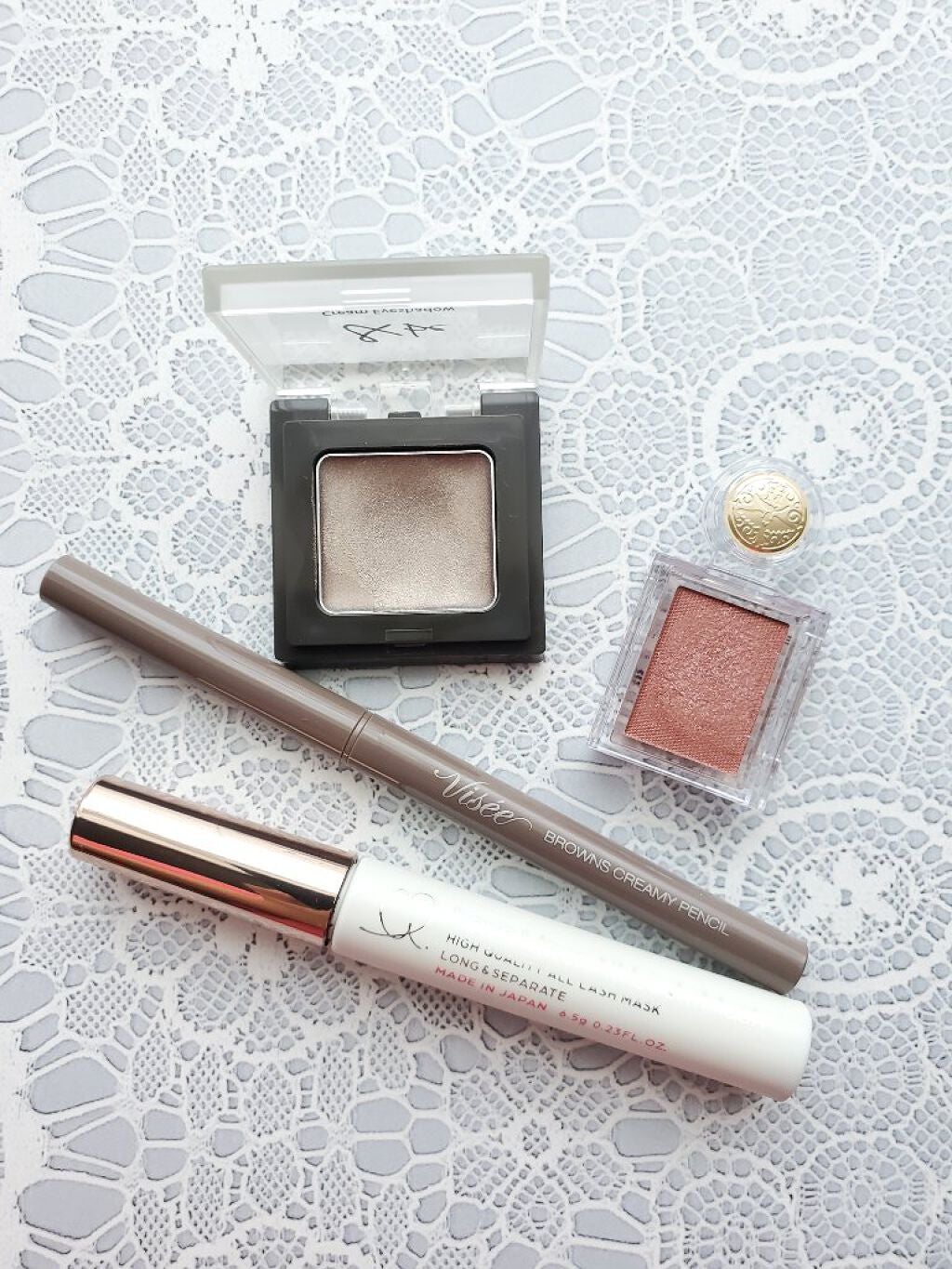 シャドーカスタマイズ/MAJOLICA MAJORCA/単色アイシャドウを使ったクチコミ(4枚目)