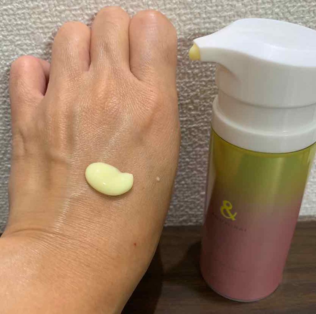 ファンケル アンドミライ スキンアップジェルクリームのクチコミ「すっぴんを守ってくれて、メイクのりアップが期待できます。

美容液、乳液、パック、メイク下地が.....」（1枚目）