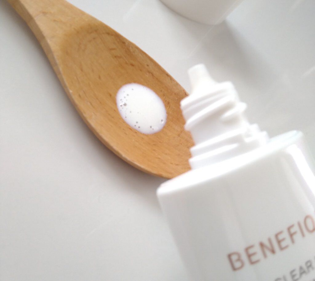 ベネフィーク クリア UV エッセンス（ＵＶ＆ＩＲ）/BENEFIQUE/日焼け止めローションを使ったクチコミ（2枚目）