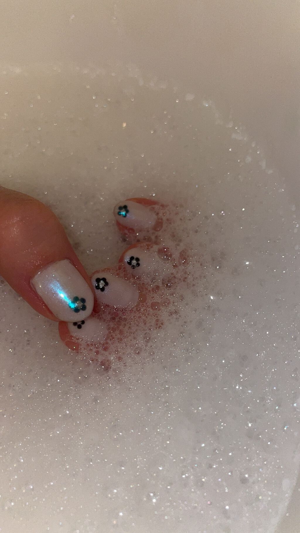 ジェルネイル(ライト対応)/セリア/ジェルネイルを使ったクチコミ(1枚目)