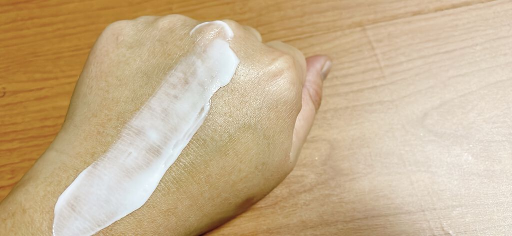 ナチュラル モイスト ハンドクリーム/アイビー/ハンドクリームを使ったクチコミ（3枚目）