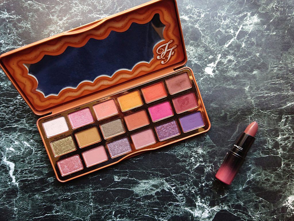 パンプキン スパイス アイシャドウ パレット(旧)/Too Faced/アイシャドウパレットを使ったクチコミ（2枚目）