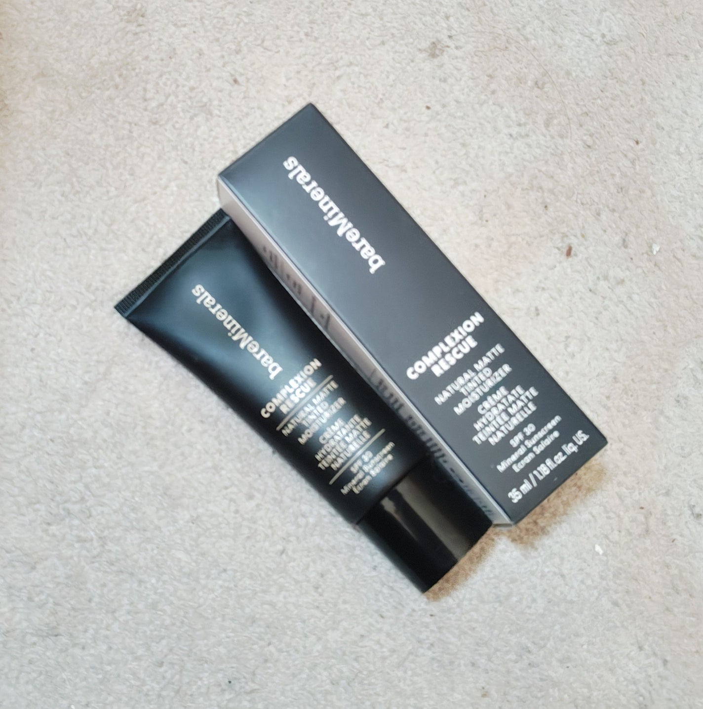 CR ナチュラル マット モイスチャライザー/bareMinerals/クリーム・エマルジョンファンデーションを使ったクチコミ(1枚目)