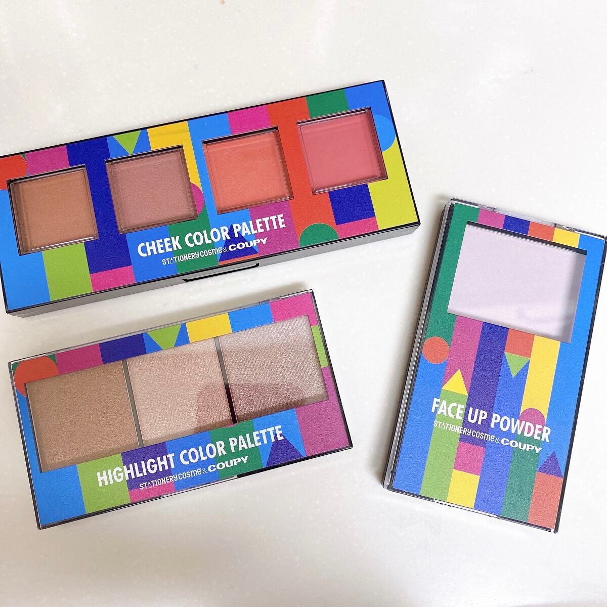 クーピー柄 チークカラーパレット/ステーショナリーコスメ/パウダーチークを使ったクチコミ(3枚目)
