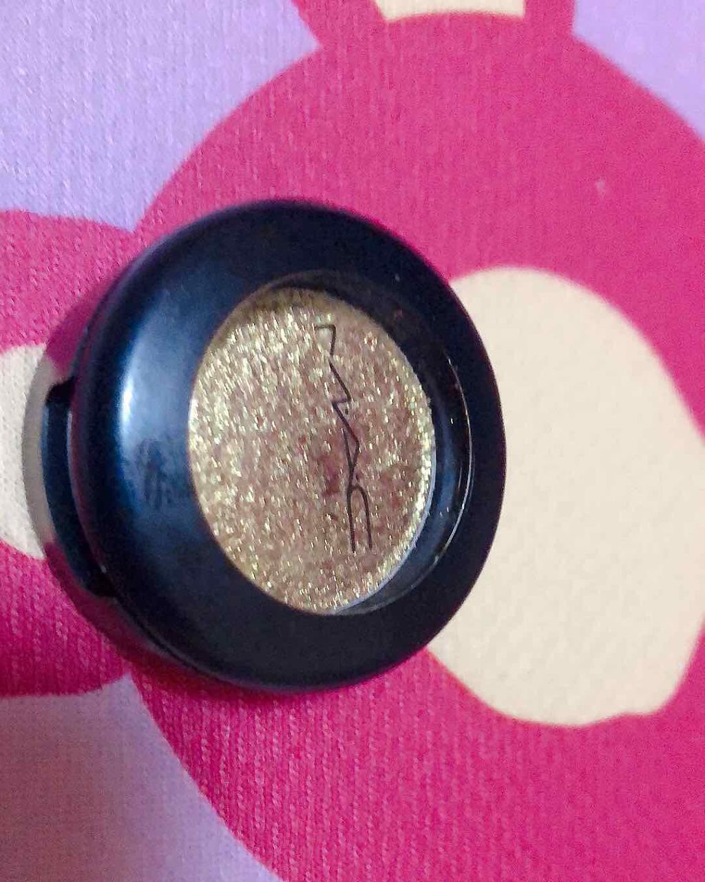 ダズルシャドウ/M・A・C/単色アイシャドウを使ったクチコミ(1枚目)