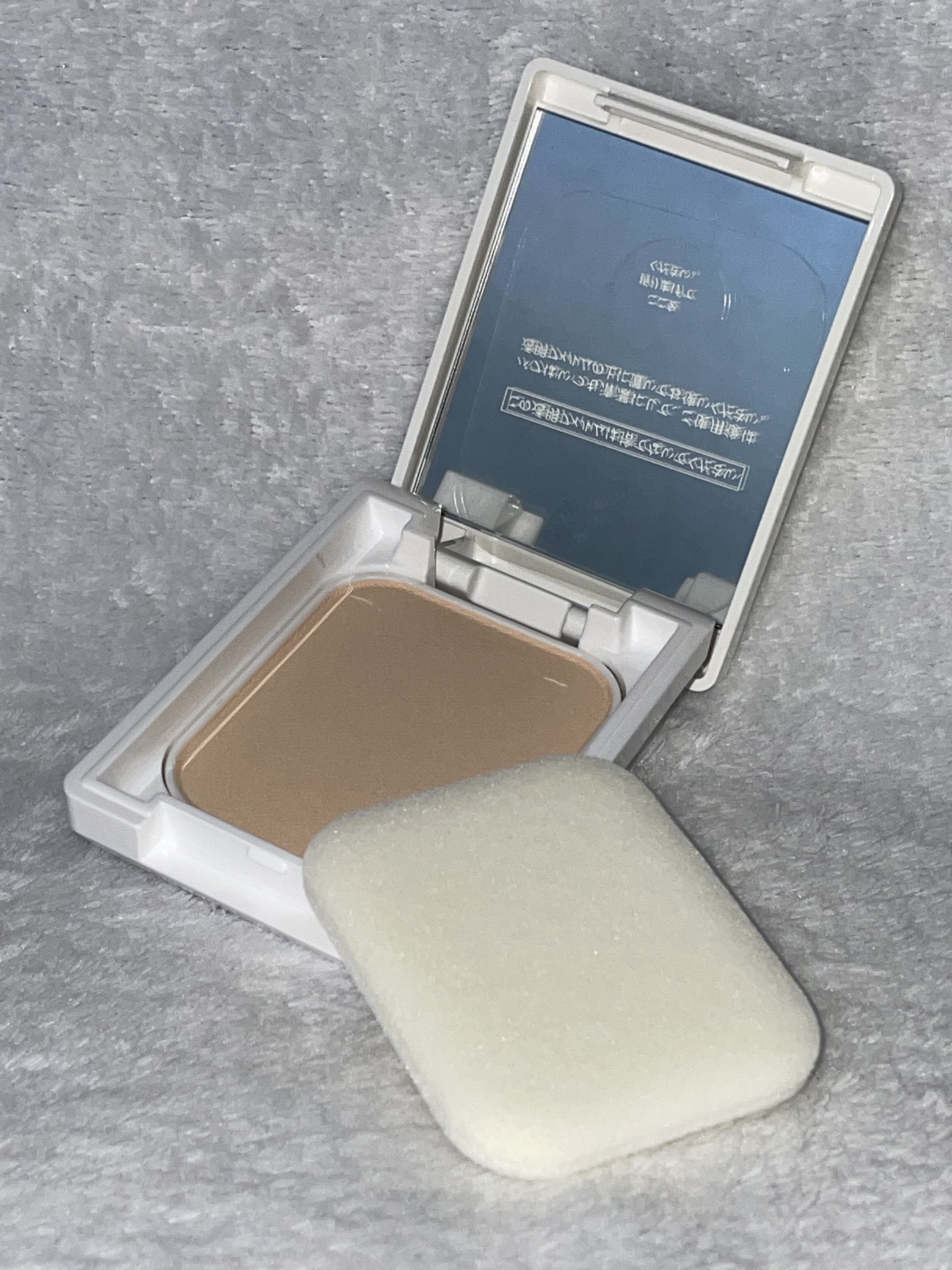 薬用フェイスプロテクトパウダー/IHADA/プレストパウダーを使ったクチコミ（2枚目）