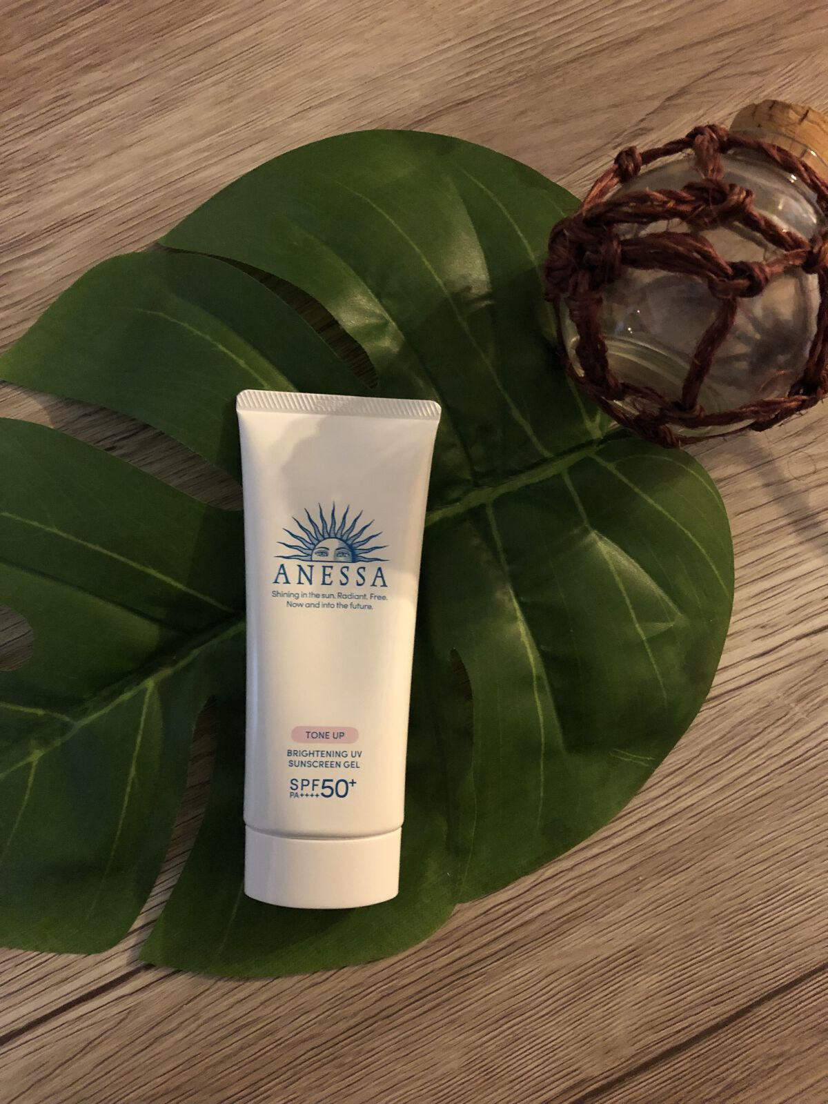 ブライトニングUV ジェル N/アネッサ/化粧下地を使ったクチコミ（2枚目）