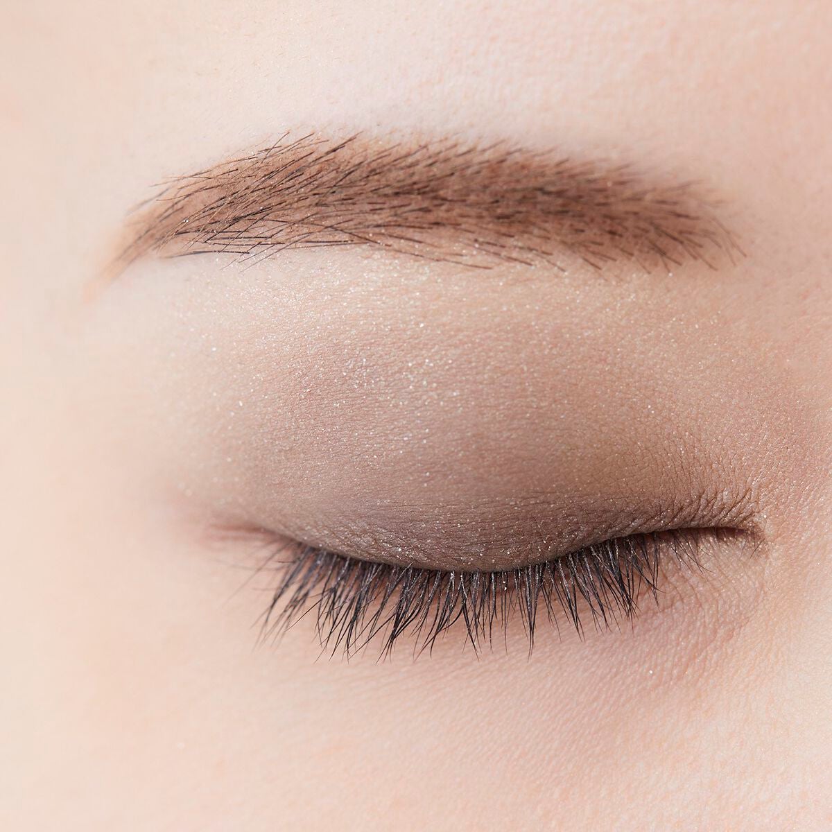 グラデーション アイシャドウ 74 カーキブラウン