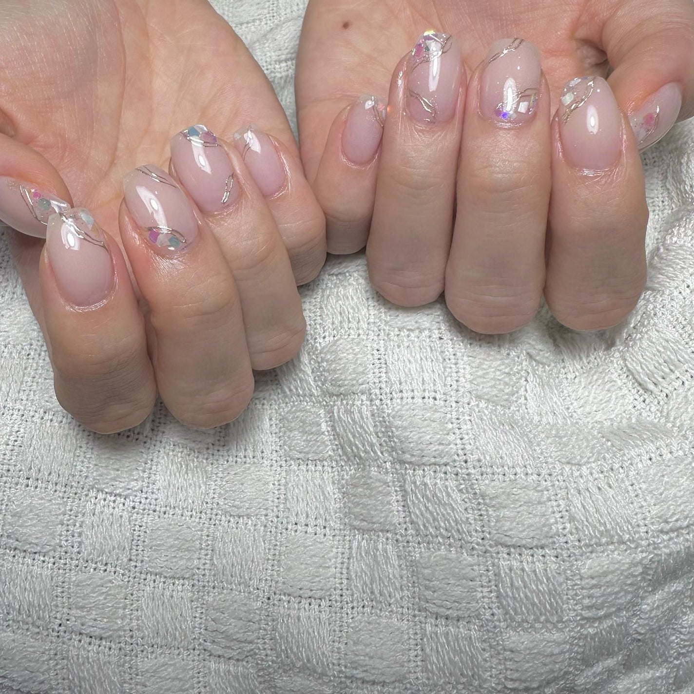 kanna on LIPS 「・・・𝕊𝕙𝕖𝕝𝕝𝕟𝕦𝕒𝕟𝕔𝕖🐚🤍✨ちゅるちゅるナチュラルピン..」(3枚目)