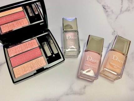 ディオール ヴェルニ 331 ミネラル ピーチ (スプリング コレクション2022数量限定色)(生産終了)/Dior/マニキュアを使ったクチコミ(1枚目)