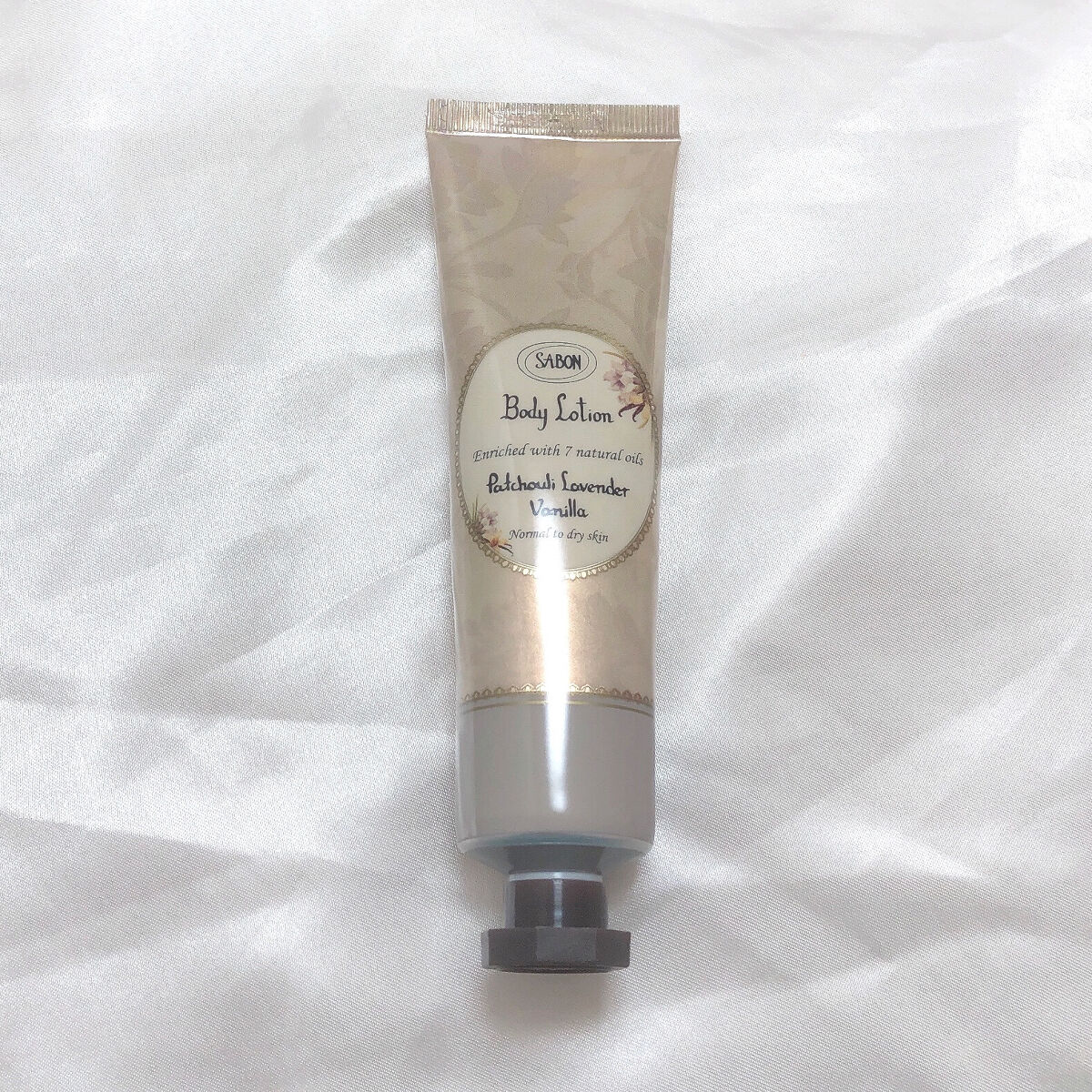 ハンドクリーム パチュリ・ラベンダー・バニラ パチュリ・ラベンダー・バニラ 30ml/SABON/ハンドクリームを使ったクチコミ（3枚目）