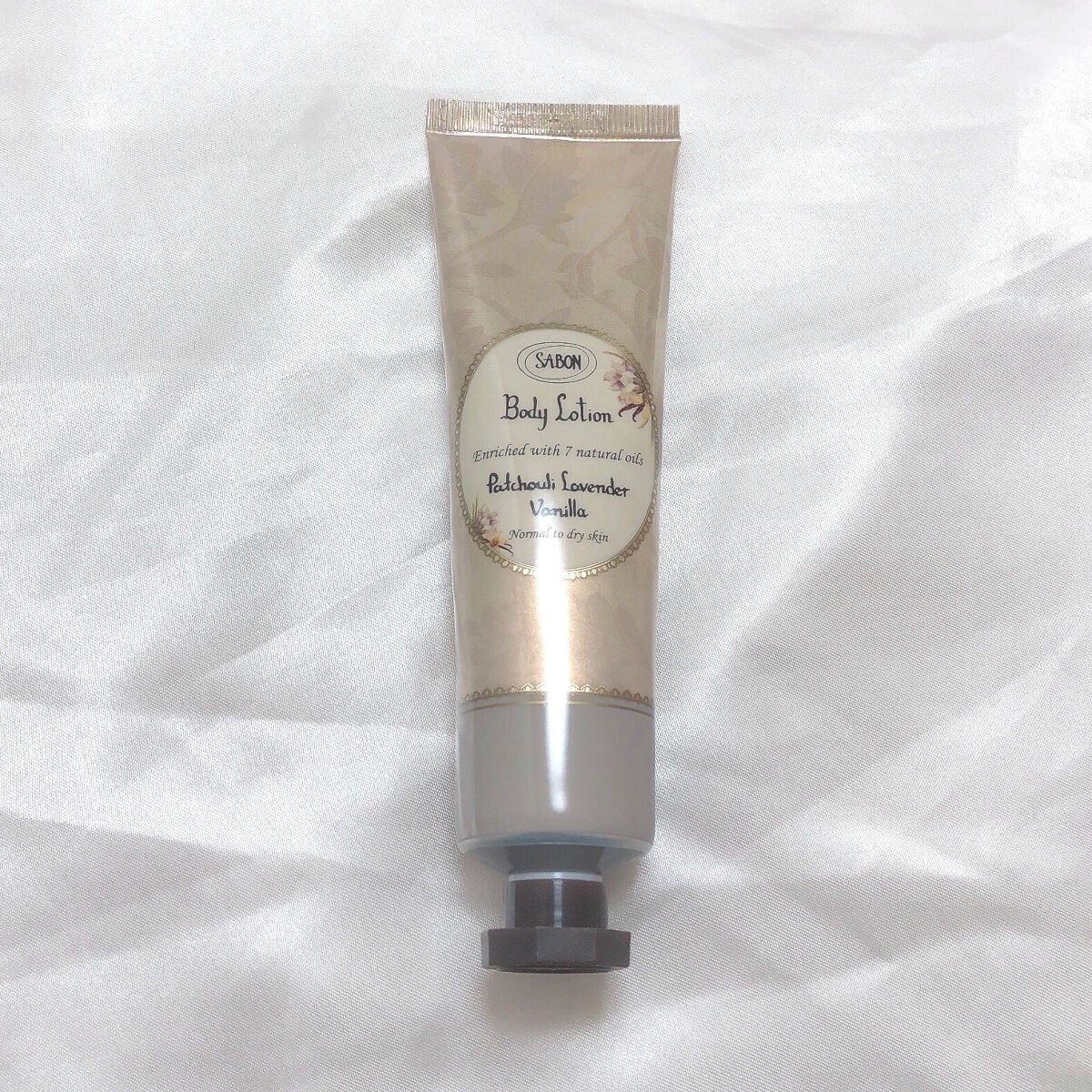 ハンドクリーム パチュリ・ラベンダー・バニラ/SABON/ハンドクリームを使ったクチコミ(3枚目)