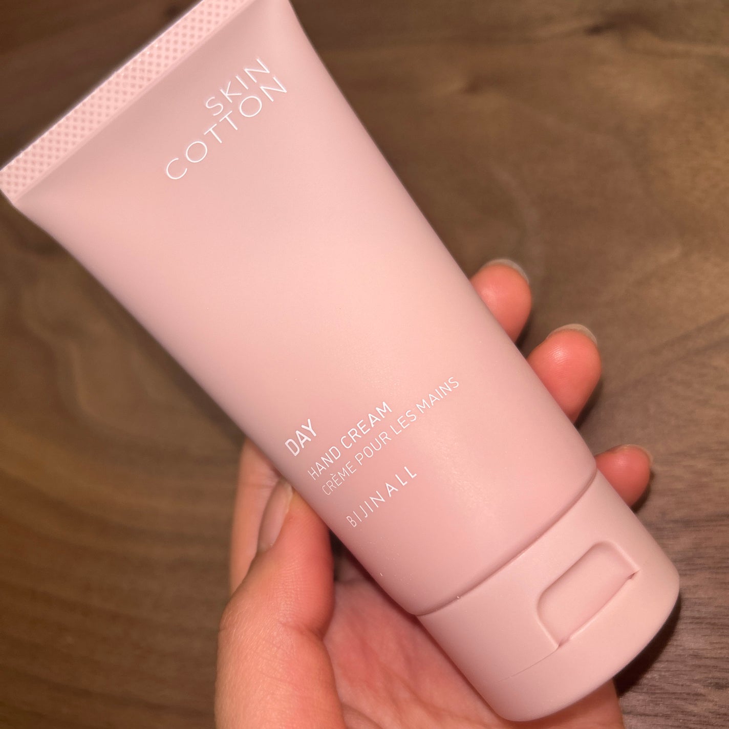 濃厚リペア デイクリーム/SKINCOTTON/ハンドクリームを使ったクチコミ(1枚目)