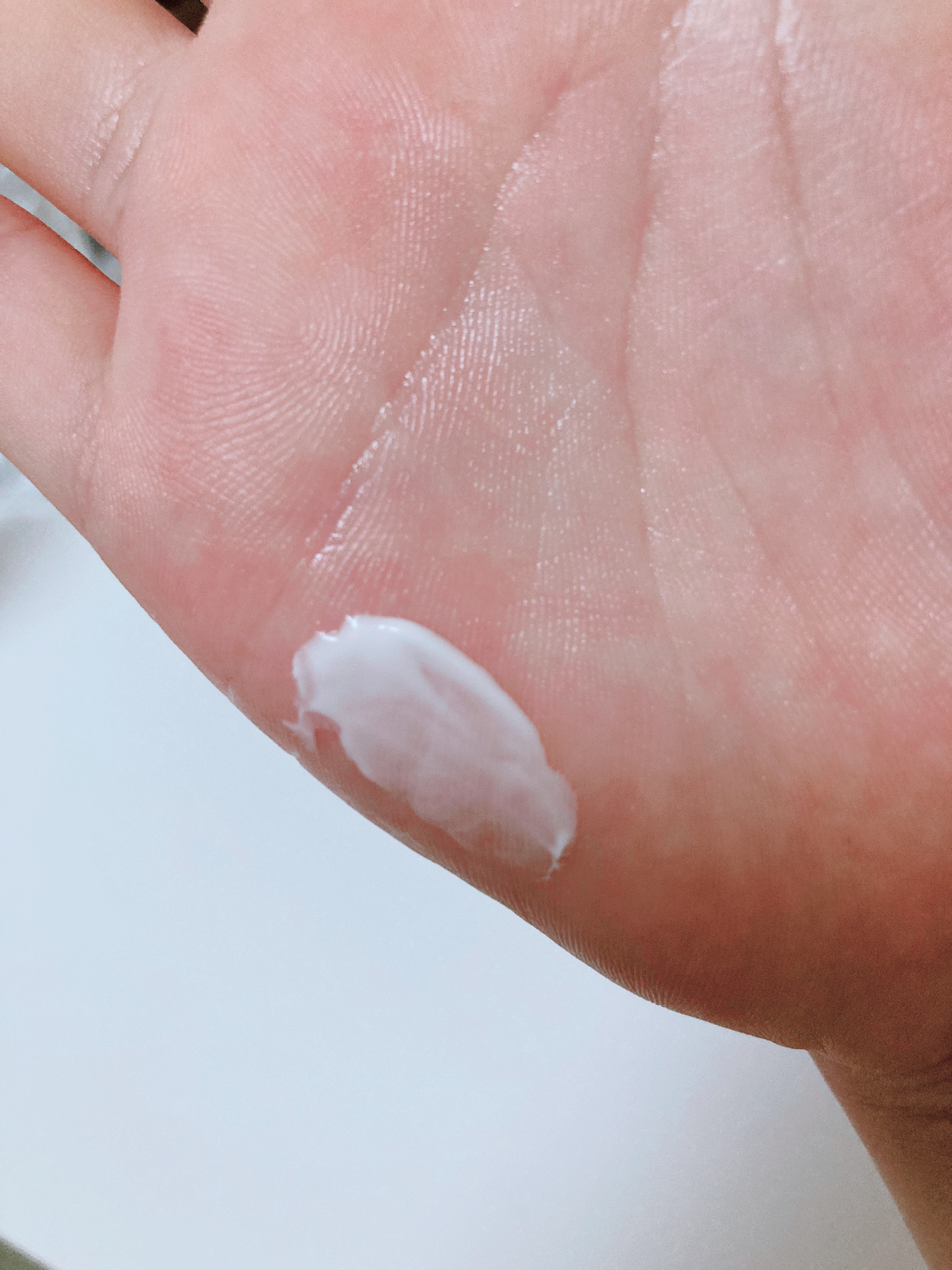 カレンドラ ベビーフェイシャルクリーム/WELEDA/ハンドクリームを使ったクチコミ（2枚目）