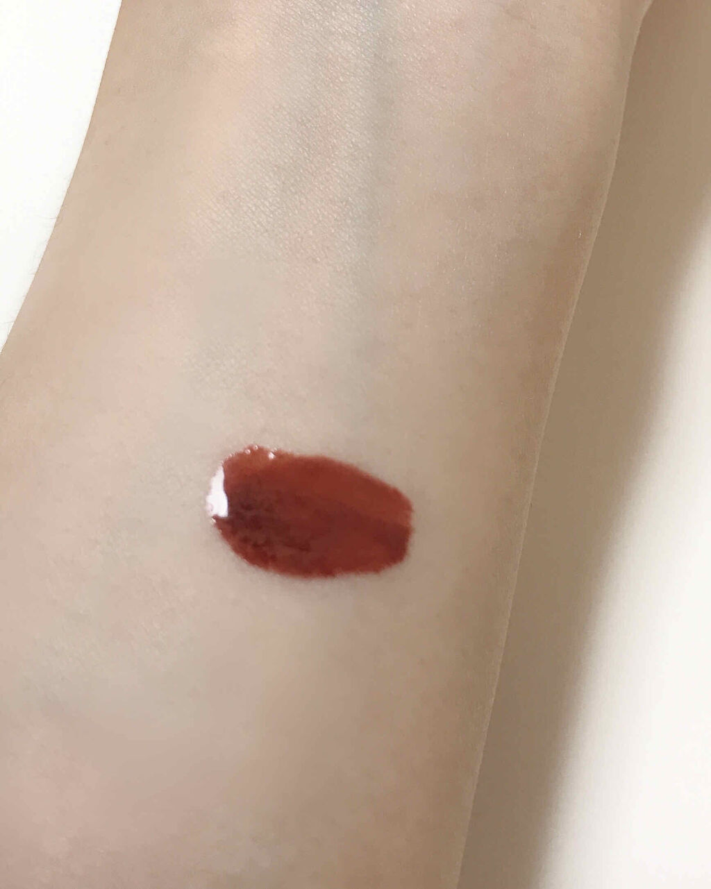 ジューシーラスティングティント/rom&nd/リップティントを使ったクチコミ（3枚目）