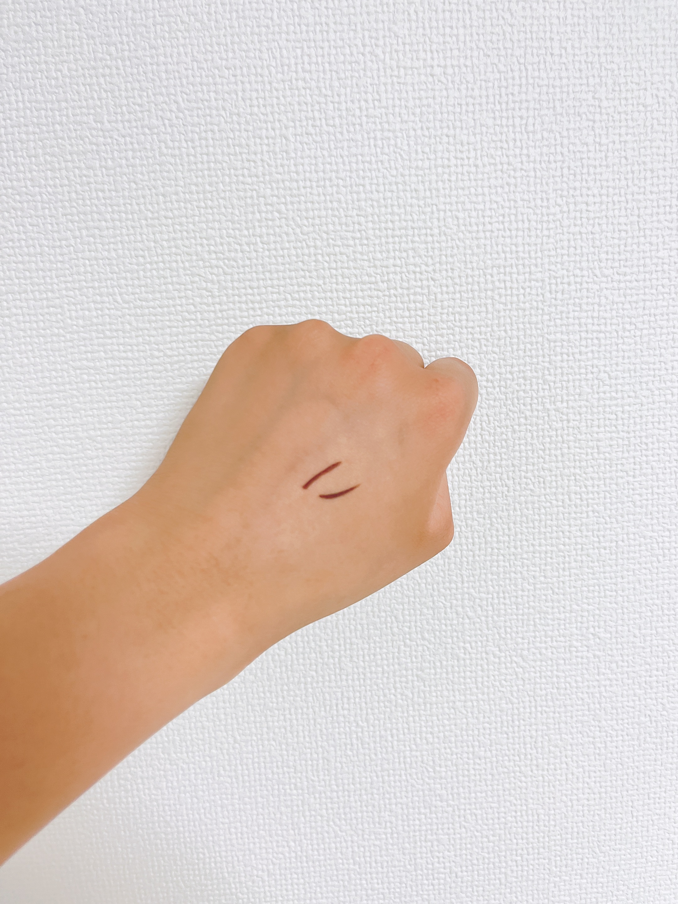 デジャヴュ 「密着アイライナー」しなやか筆リキッドのクチコミ「デジャヴュ「密着アイライナー」しなやか筆リキッド


デジャヴュのアイライナー正直レビューです.....」（3枚目）