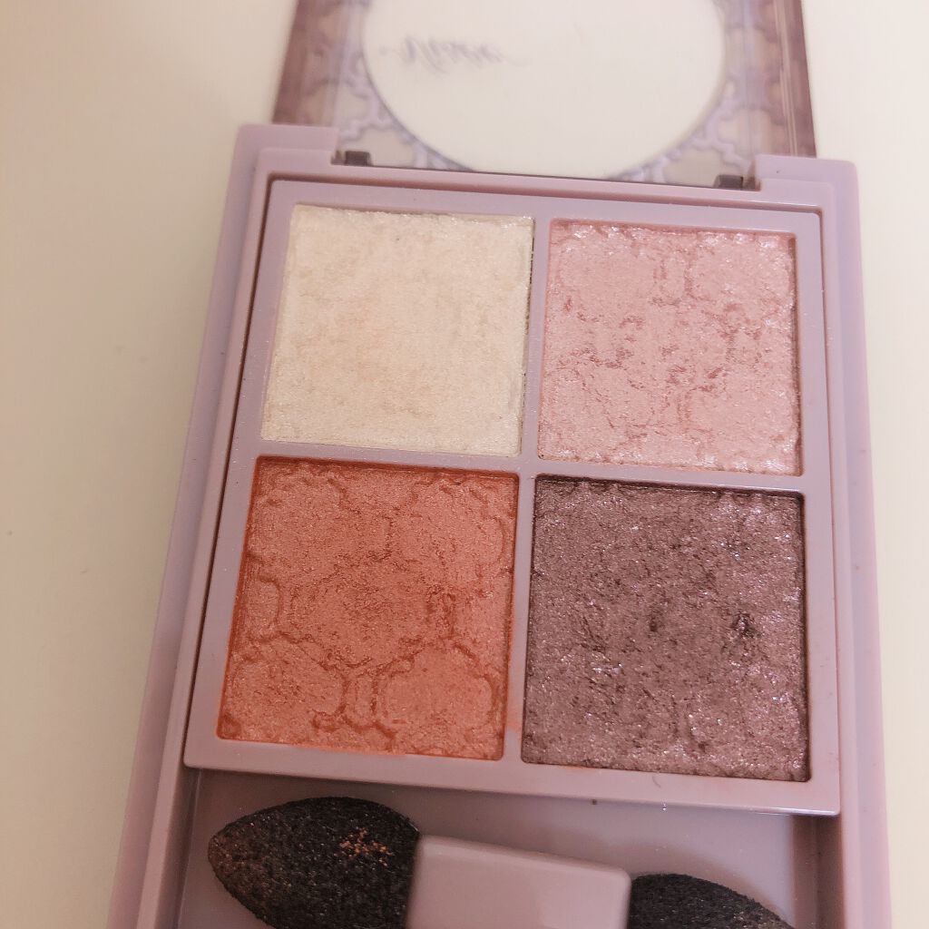 グロッシーリッチ アイズ N/Visée/アイシャドウパレットを使ったクチコミ(4枚目)