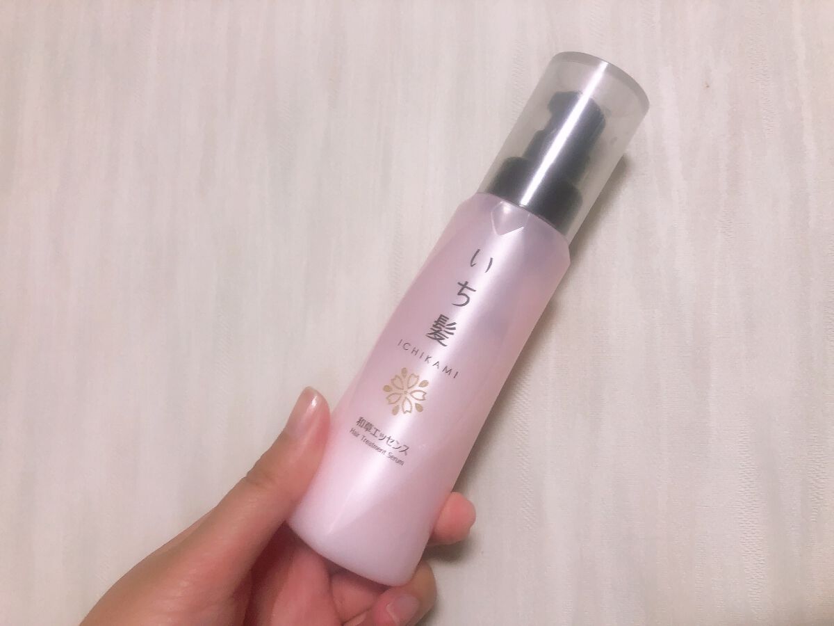 ✼••┈┈••✼••┈┈••✼••┈┈••✼••┈┈••✼

　いち髪の和草エッセンス
　洗い流さないヘアトリートメント♡♡
　いち髪シリーズ好きで何本目か
　わからないくらいリピート♡♡
　ヘアケアにかかせない愛用品です♡♡

✼••┈┈