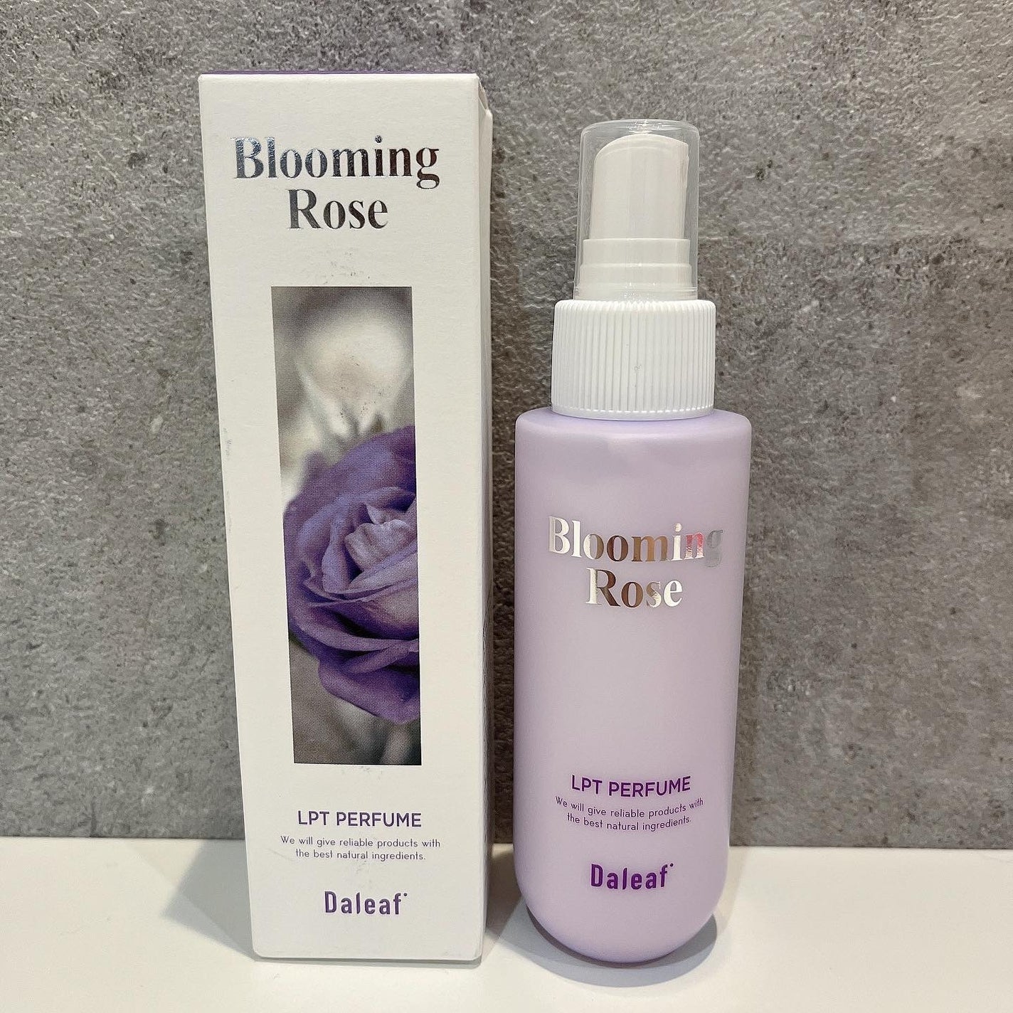 パフュームヘアパックインミスト Pink Breeze/Daleaf/アウトバストリートメントを使ったクチコミ(2枚目)