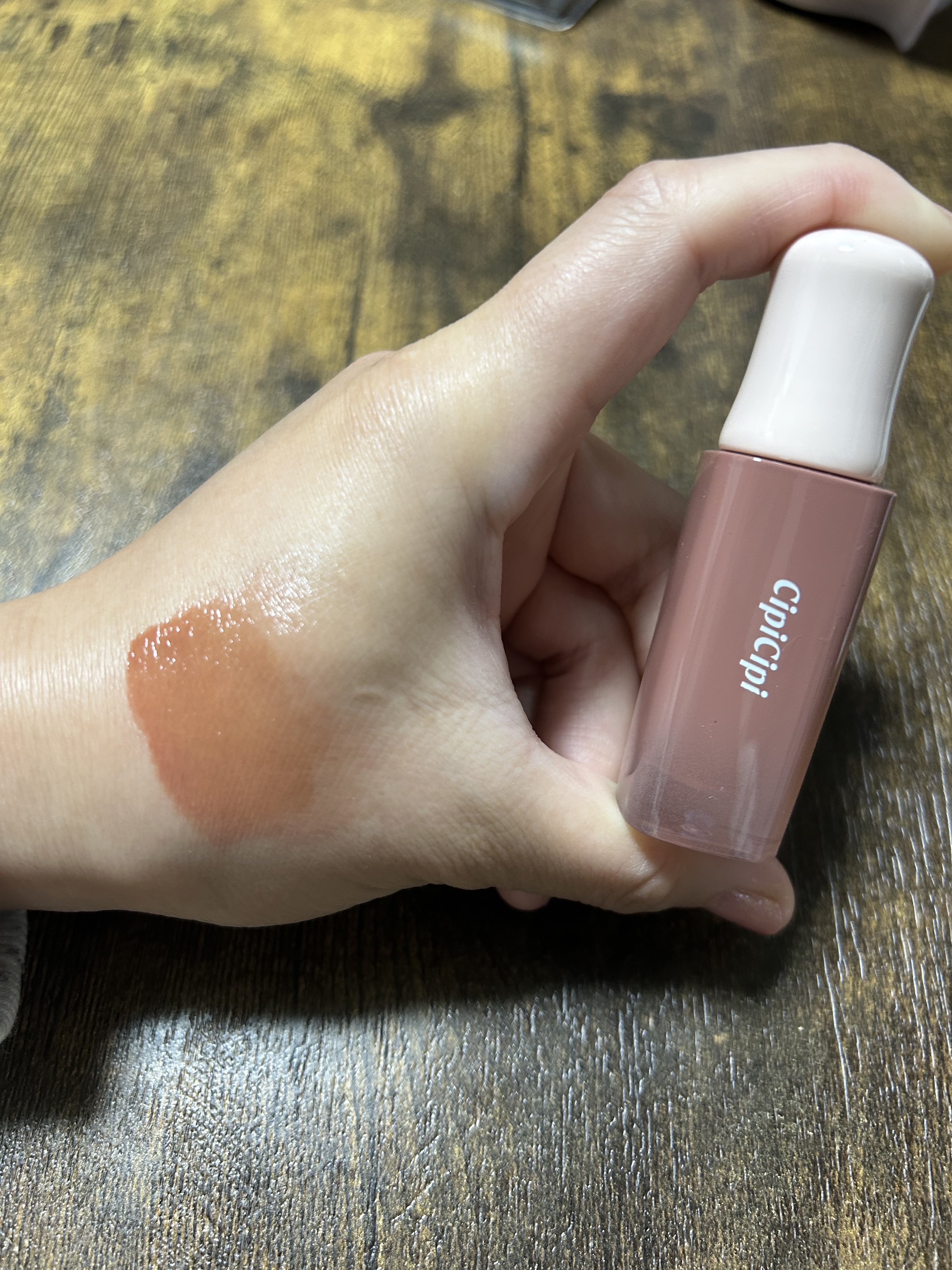 デューイフィルムティント 05 ヌードベージュ/CipiCipi/リップティントを使ったクチコミ（2枚目）