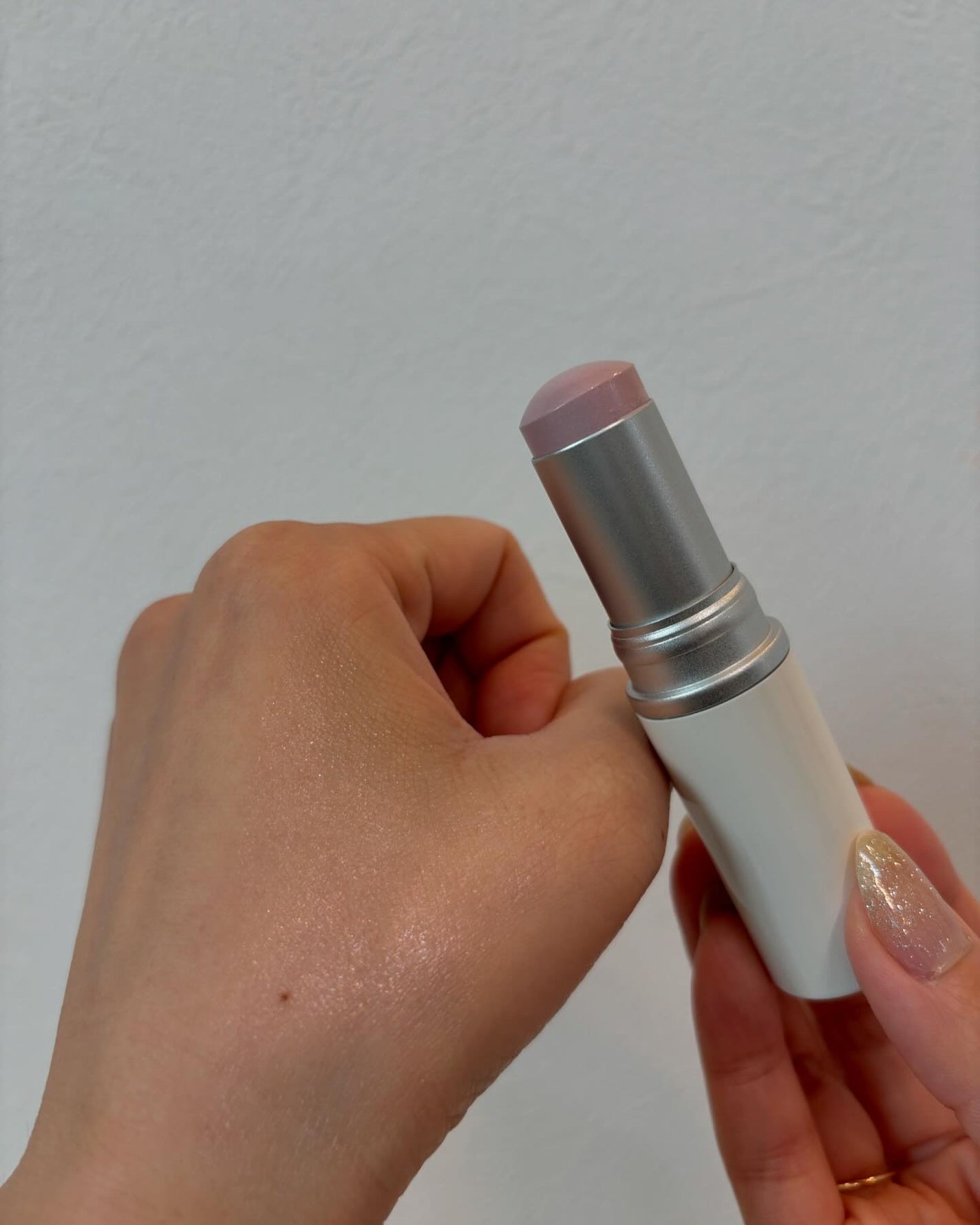 トゥルーディメンションラディアンスバーム/hince/スティックハイライトを使ったクチコミ(3枚目)