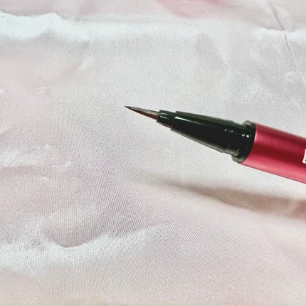 スキルレスライナー/LUMIURGLAS/リキッドアイライナーを使ったクチコミ(3枚目)