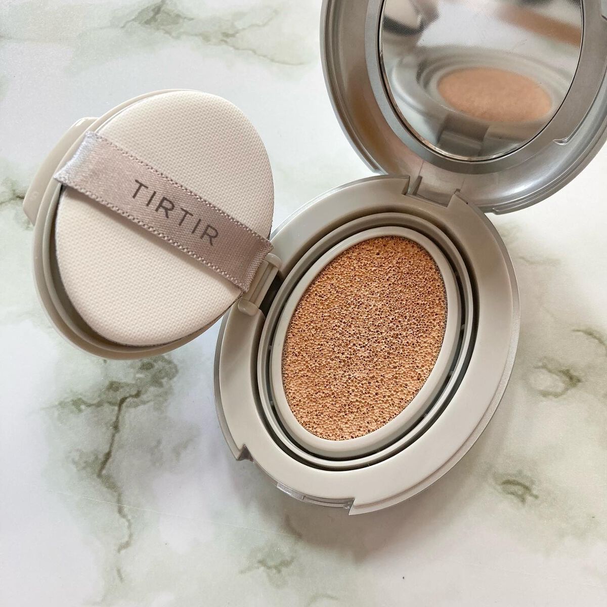 マスクフィットオーラクッション 21N アイボリー(IVORY)(ミニ)/TIRTIR(ティルティル)/クッションファンデーションを使ったクチコミ（2枚目）
