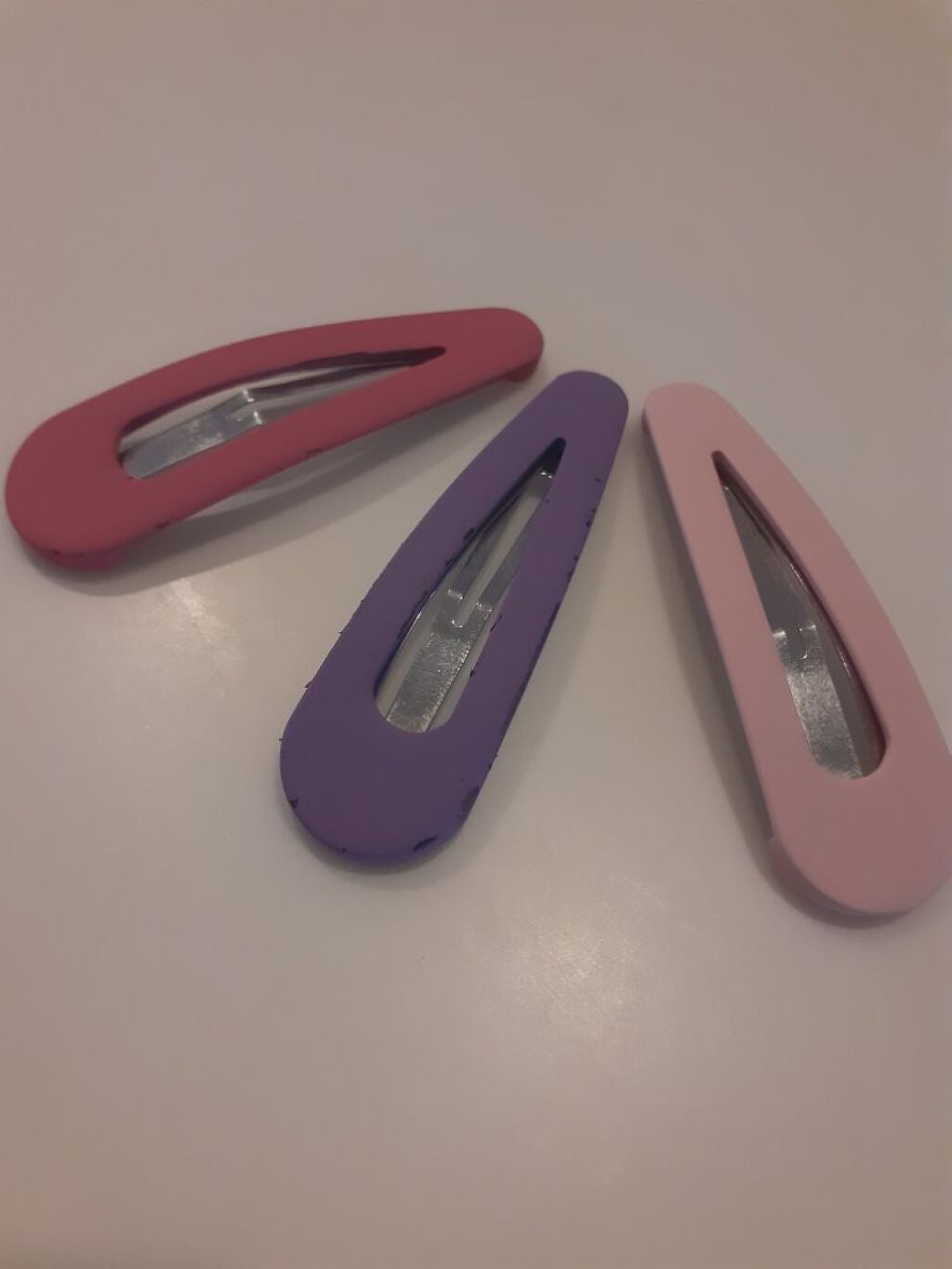 うた on LIPS 「今日は私が気に入っているヘアアクセを紹介します。黒のカチューシ..」(2枚目)