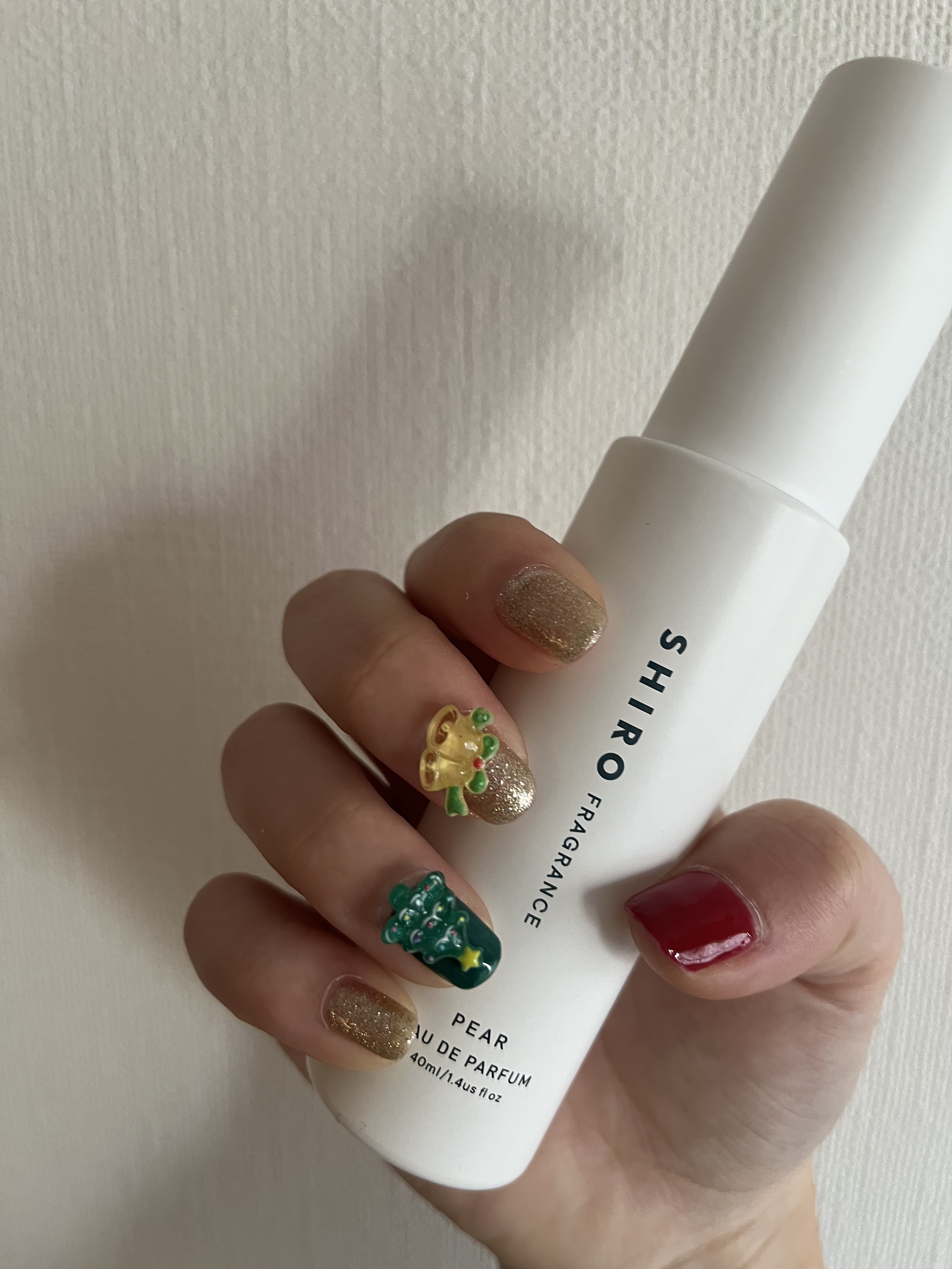 BRG ジェルネイル 3 ラメゴールド/DAISO/ジェルネイルを使ったクチコミ（1枚目）